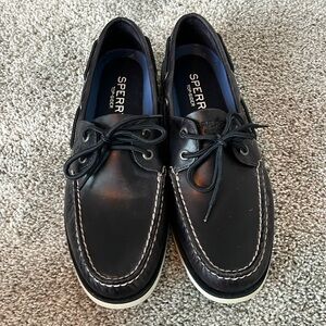 Like-new Men’s Navy Blue Sperry Shoes